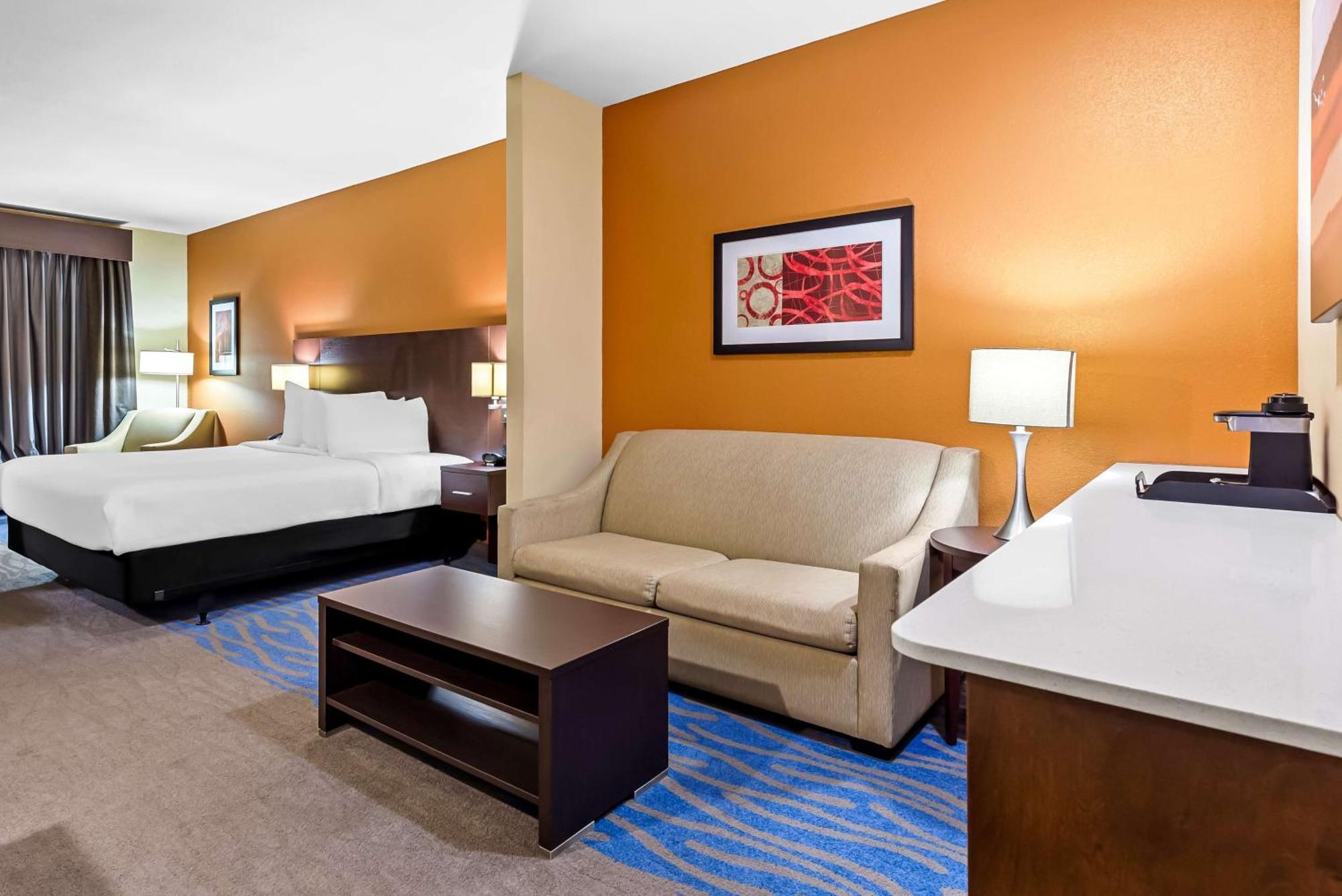 Best Western St. Louis Airport North Hotel & Suites Hazelwood Exterior photo