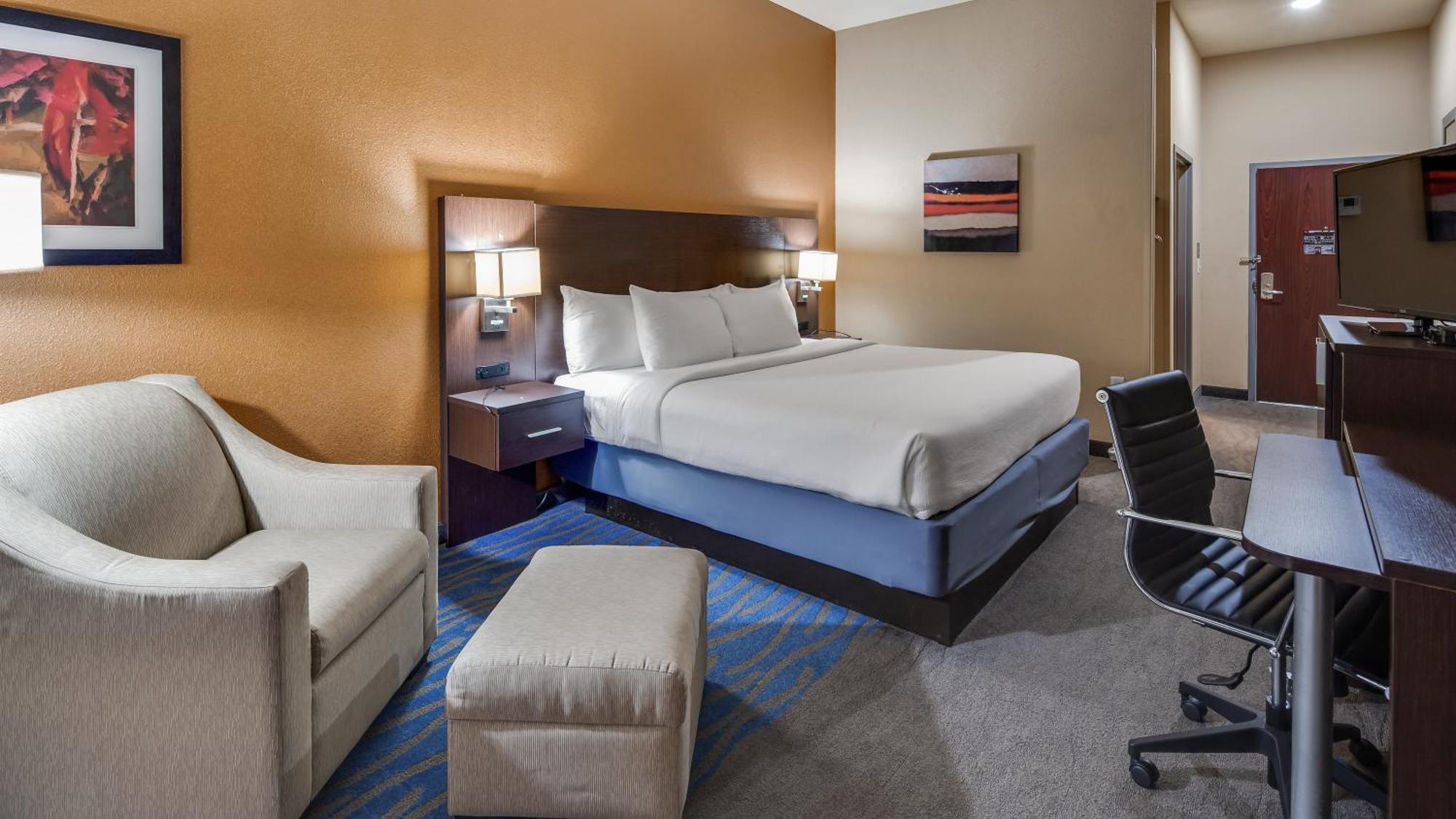 Best Western St. Louis Airport North Hotel & Suites Hazelwood Exterior photo